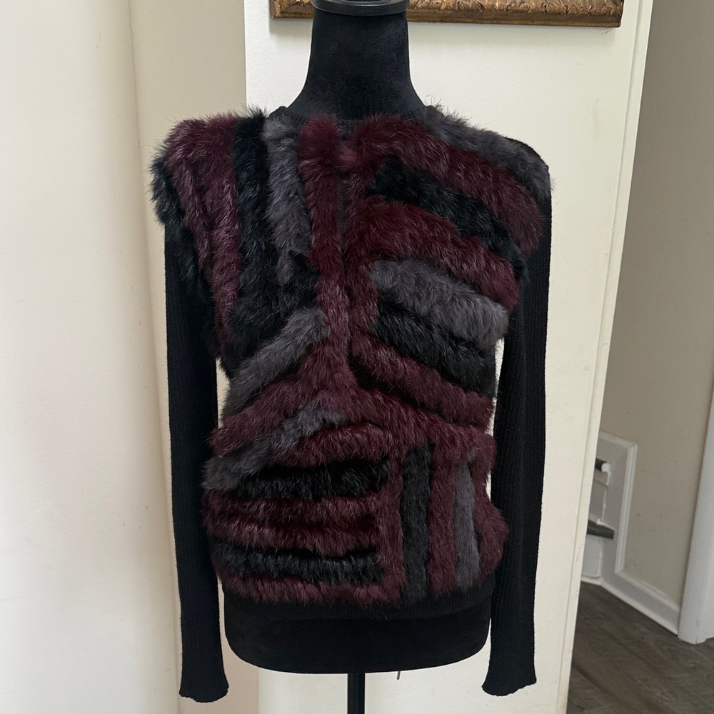 Wear & Flair New York Rabbit Fur Sweater Size Small